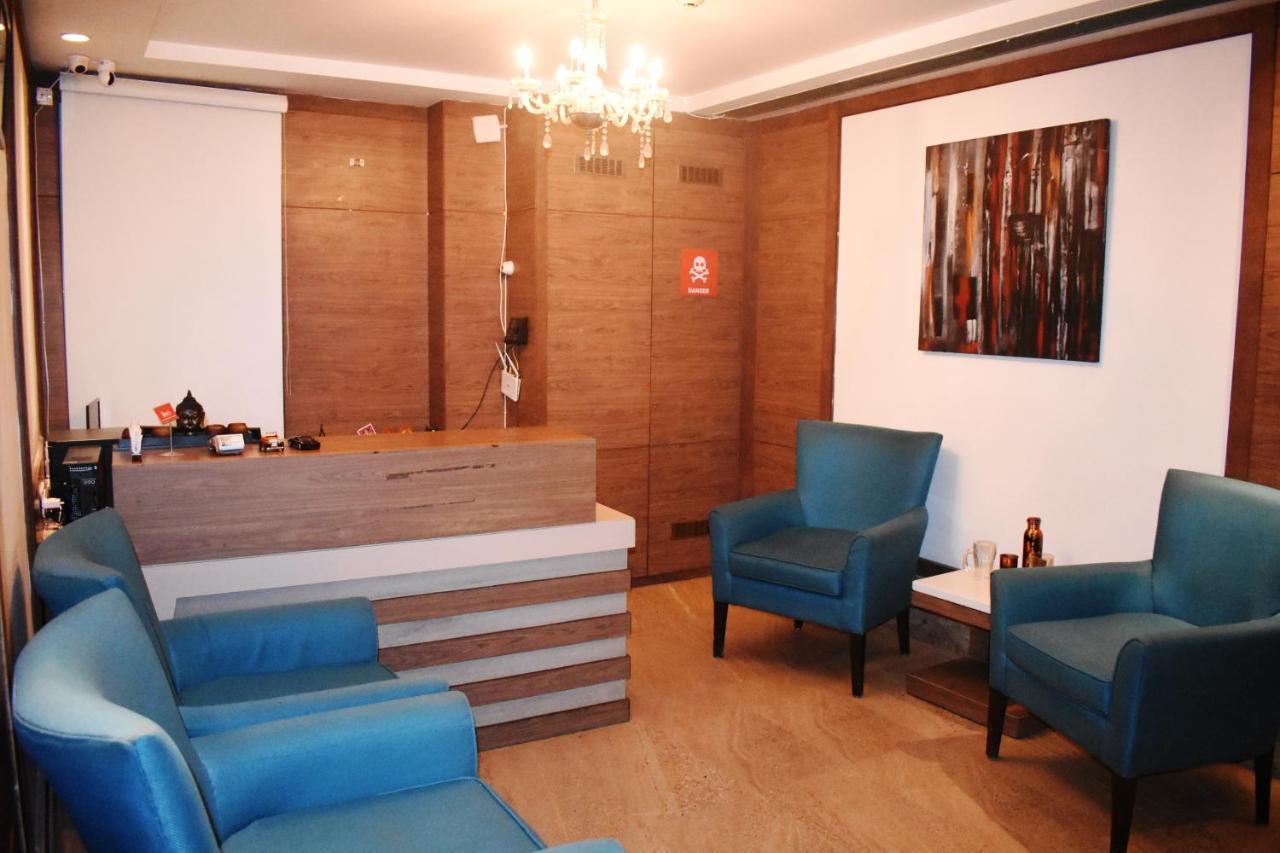 Lemonwood Suites By F9 Hotels - Trivoli Garden Chhatarpur ニューデリー エクステリア 写真