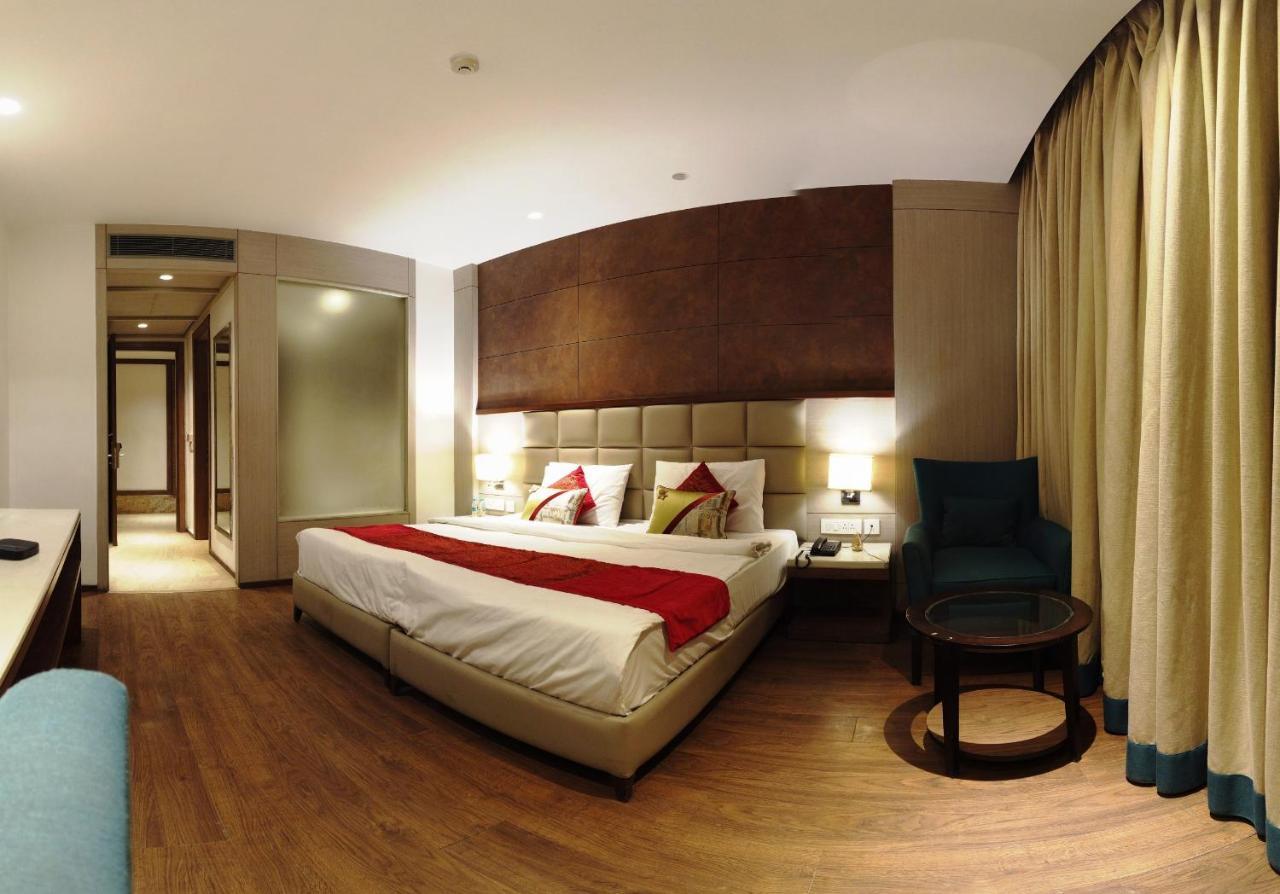 Lemonwood Suites By F9 Hotels - Trivoli Garden Chhatarpur ニューデリー エクステリア 写真