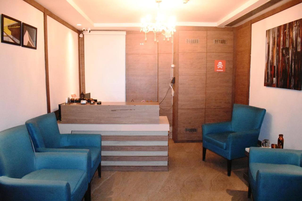 Lemonwood Suites By F9 Hotels - Trivoli Garden Chhatarpur ニューデリー エクステリア 写真