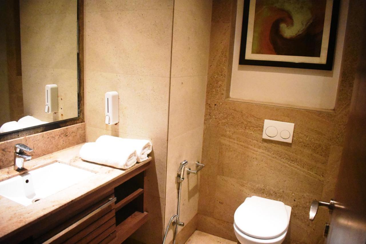 Lemonwood Suites By F9 Hotels - Trivoli Garden Chhatarpur ニューデリー エクステリア 写真