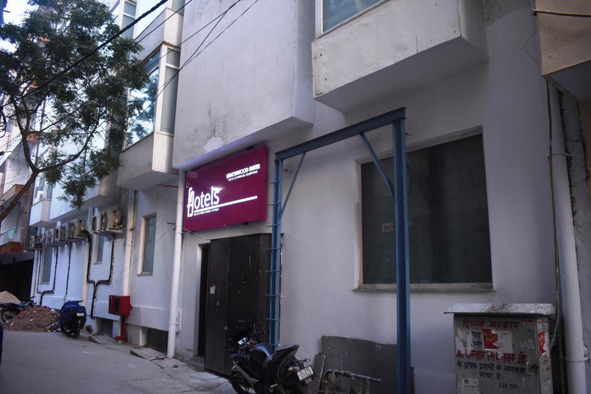 Lemonwood Suites By F9 Hotels - Trivoli Garden Chhatarpur ニューデリー エクステリア 写真