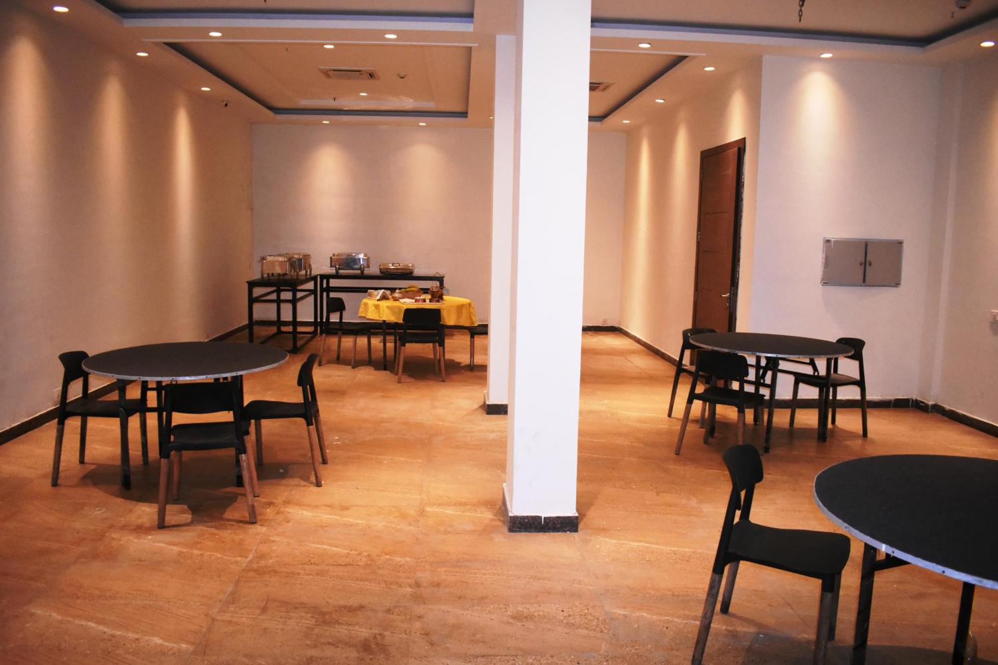 Lemonwood Suites By F9 Hotels - Trivoli Garden Chhatarpur ニューデリー エクステリア 写真