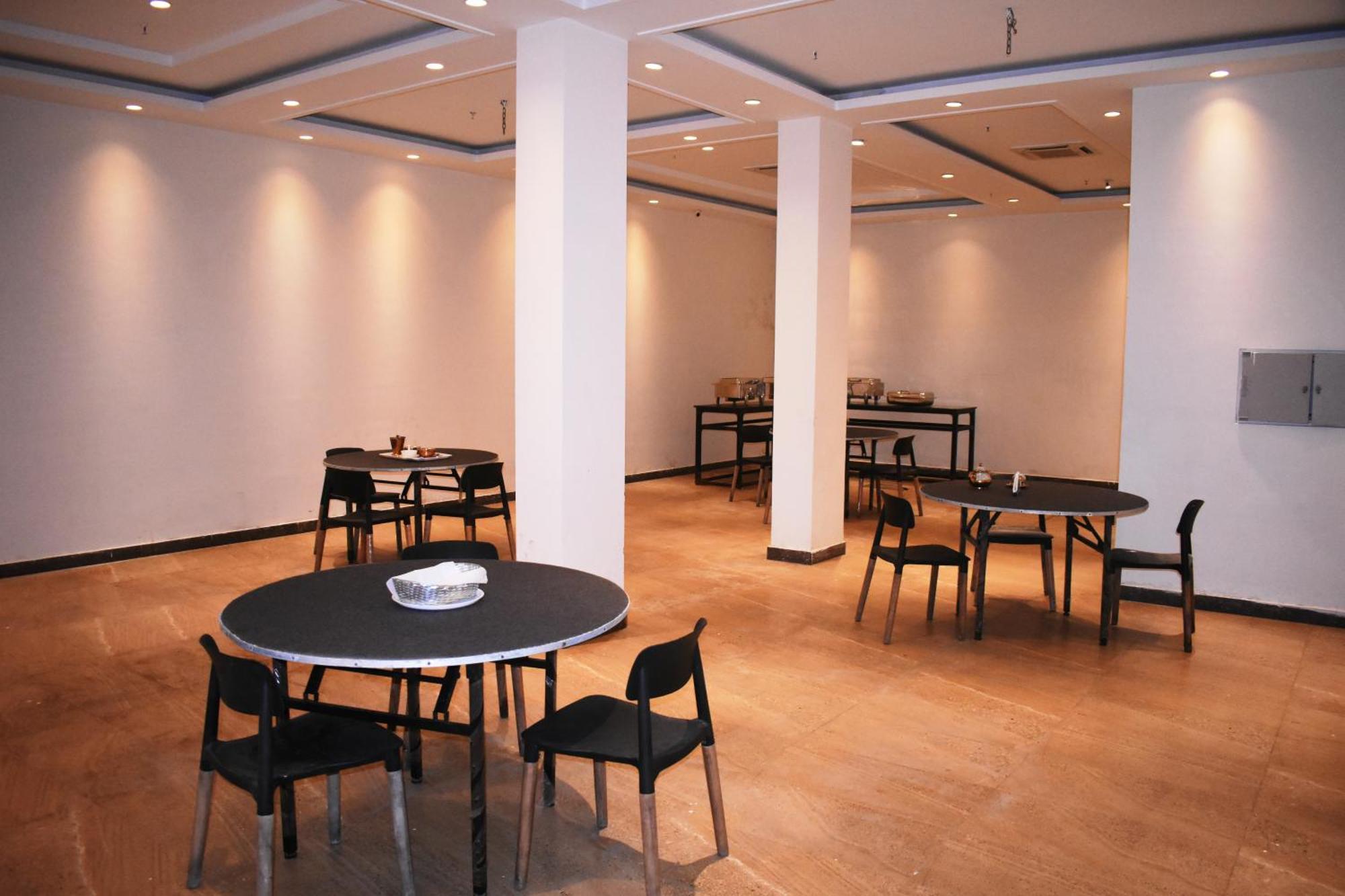 Lemonwood Suites By F9 Hotels - Trivoli Garden Chhatarpur ニューデリー エクステリア 写真