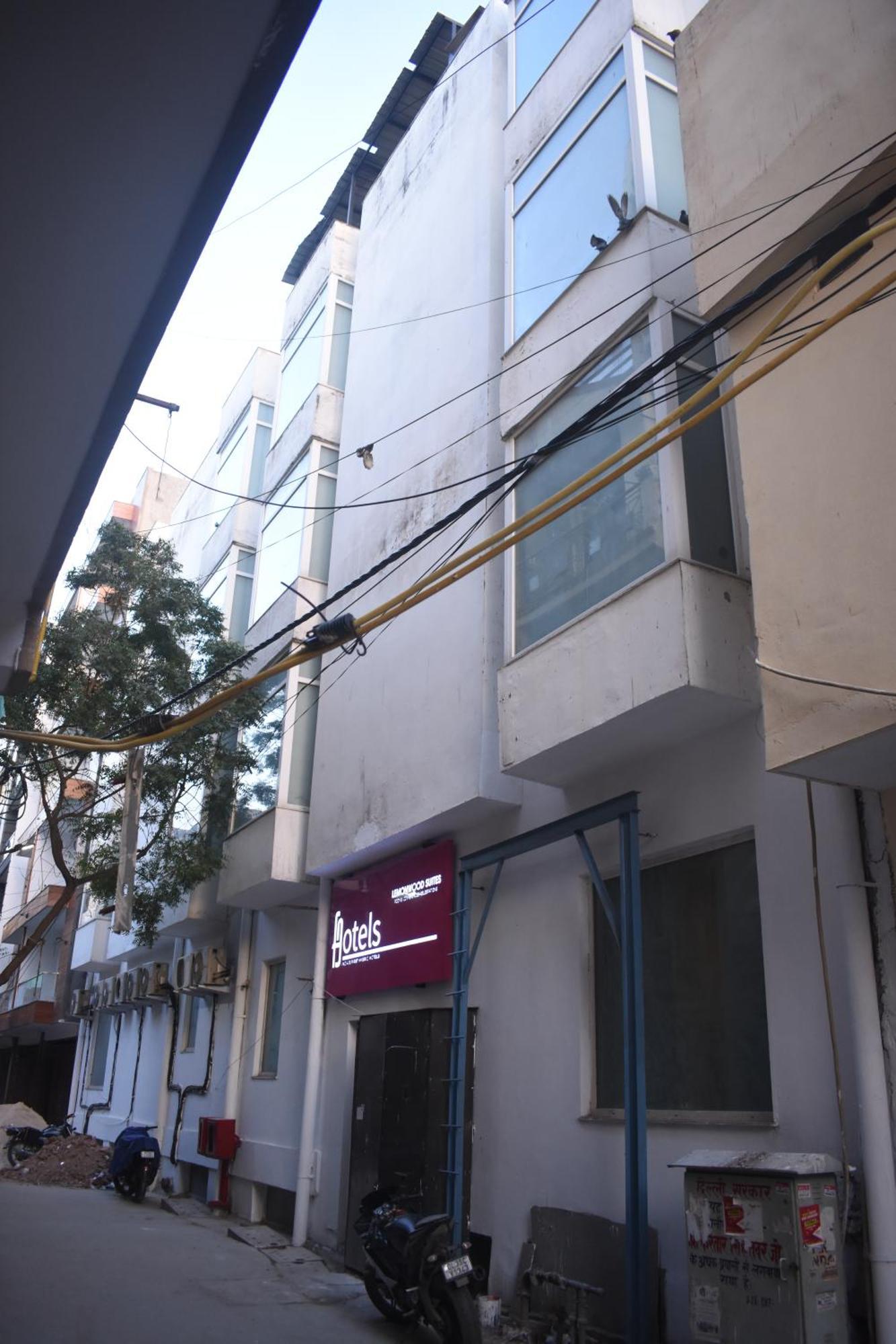 Lemonwood Suites By F9 Hotels - Trivoli Garden Chhatarpur ニューデリー エクステリア 写真